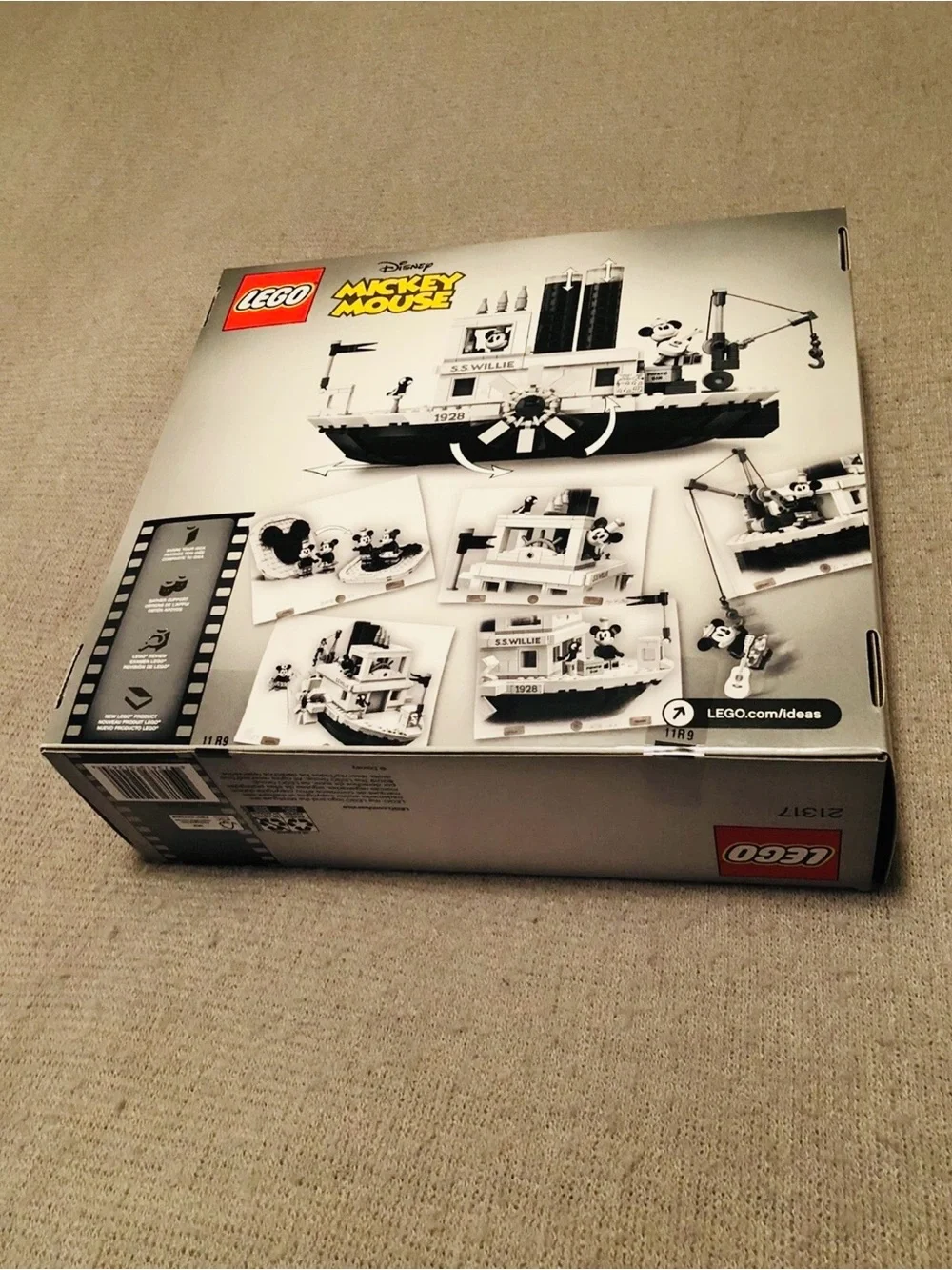 LEGO Mickey Mouse Steamboat Willie Set - Black, White